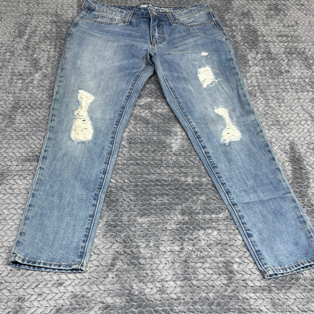 GAP Women's Light Blue Distressed Boyfriend Jeans